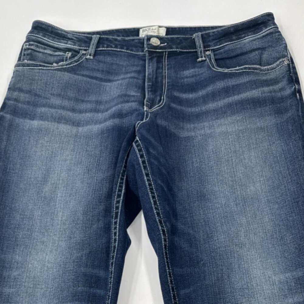 BKE Womens Gabby Jeans Size 32 Stretch Distressed Curvy Fit Straight Crop 34x25 - Picture 3 of 13